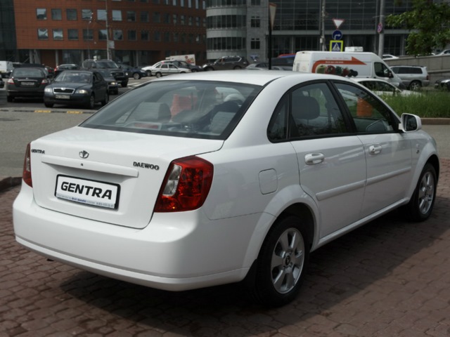 Xe cưới Daewoo Gentra